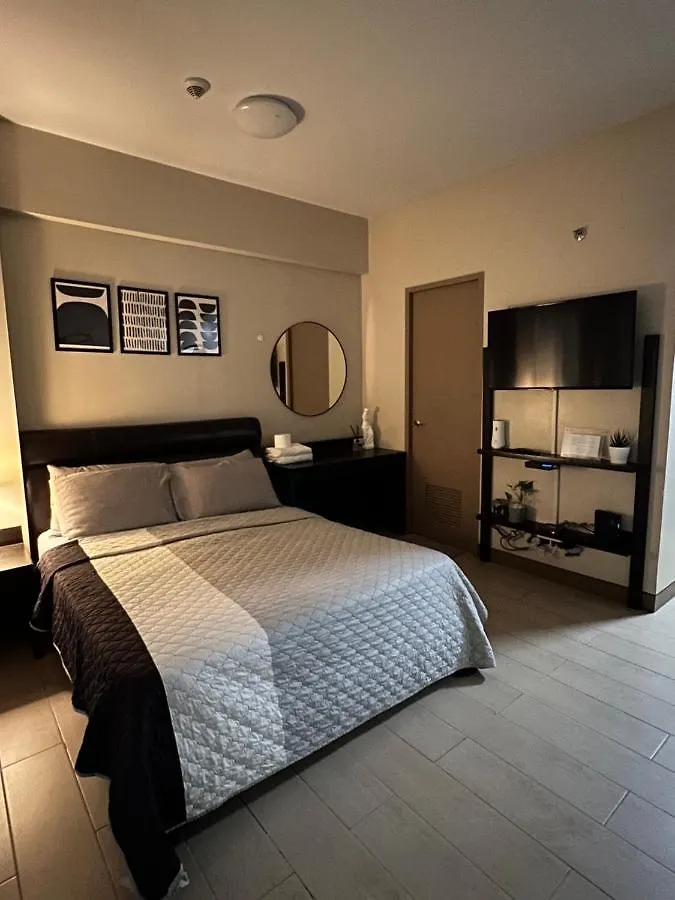 Cozy Condo Near Airport Manila Apartment