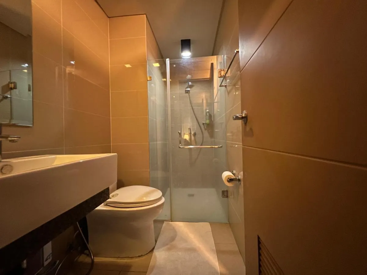 Cozy Condo Near Airport Manila